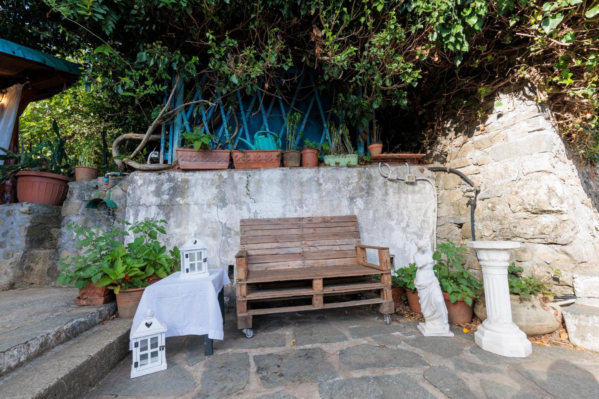 Carpe Diem Colognora Villa Vetriano Buitenkant foto